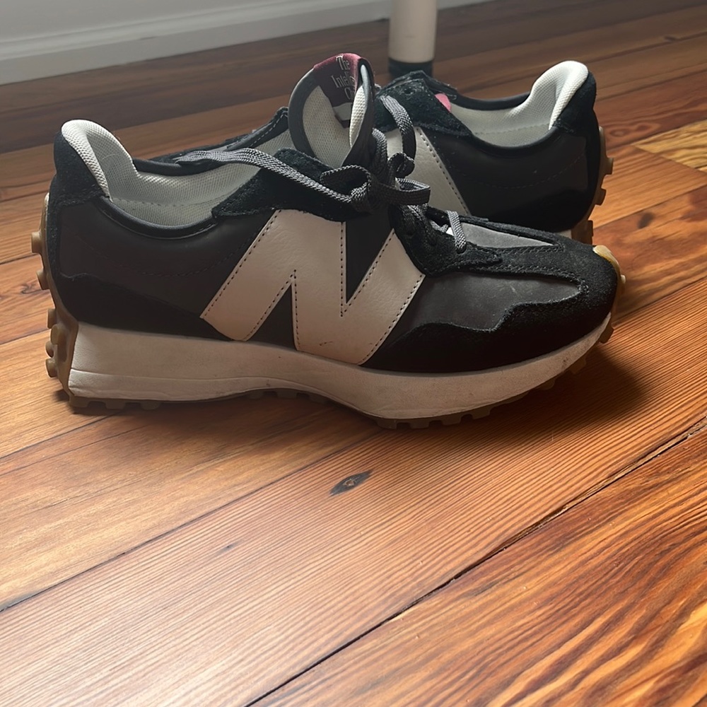 NEW BALANCE WOMENS 327 BLACK MOONBEAM (W) WS327KC sneakers running shoes